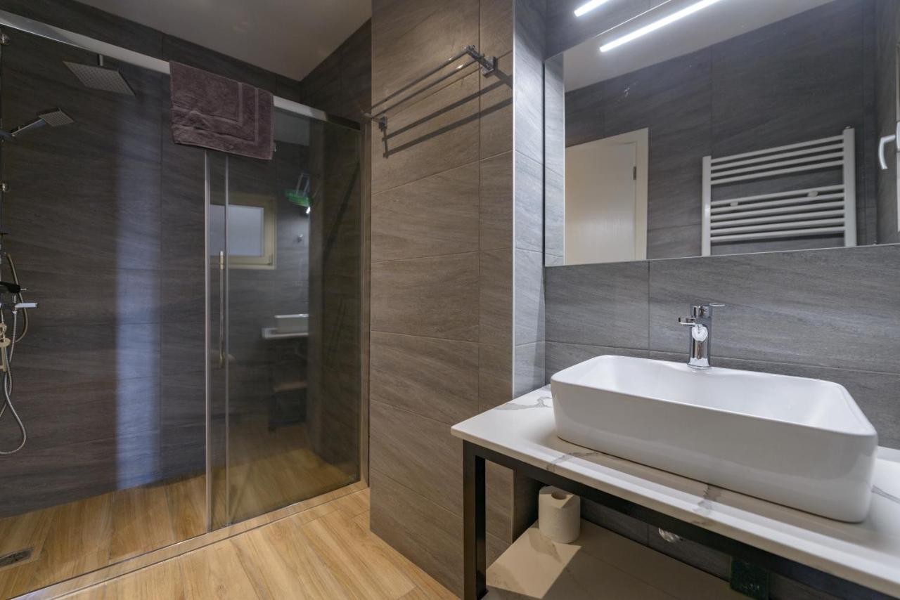 Theotokopoulos Park Renovated Apartment Candia Esterno foto